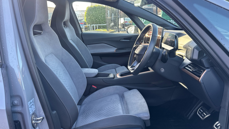 CUPRA Born 170kW e-Boost V3 59kWh 5dr Auto Electric Hatchback